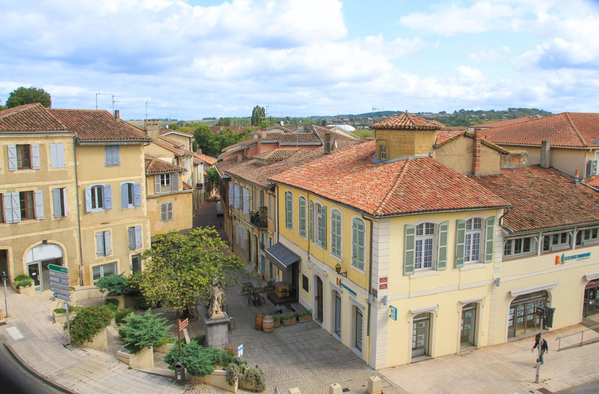 Villaret - Tres Spacieux En Coeur De Ville Auch Buitenkant foto